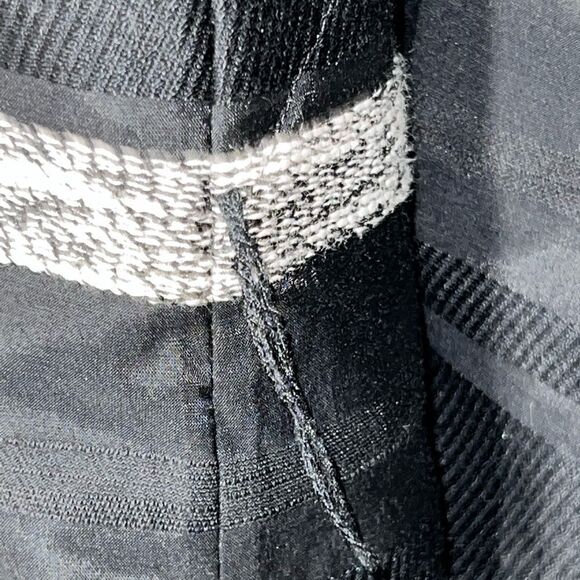 NWOT Per Se by Carlisle Black White Stripe Satin Trim Trench Coat Womens Sz 0 - Picture 5 of 11